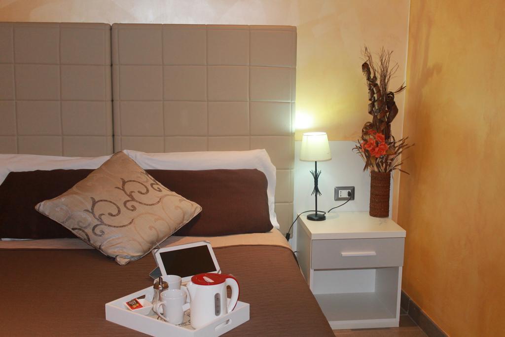 B&B Giorgia Airport Fiumicino Exterior photo